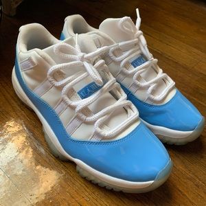 Jordan 11 Retro Low University Blue “UNC”